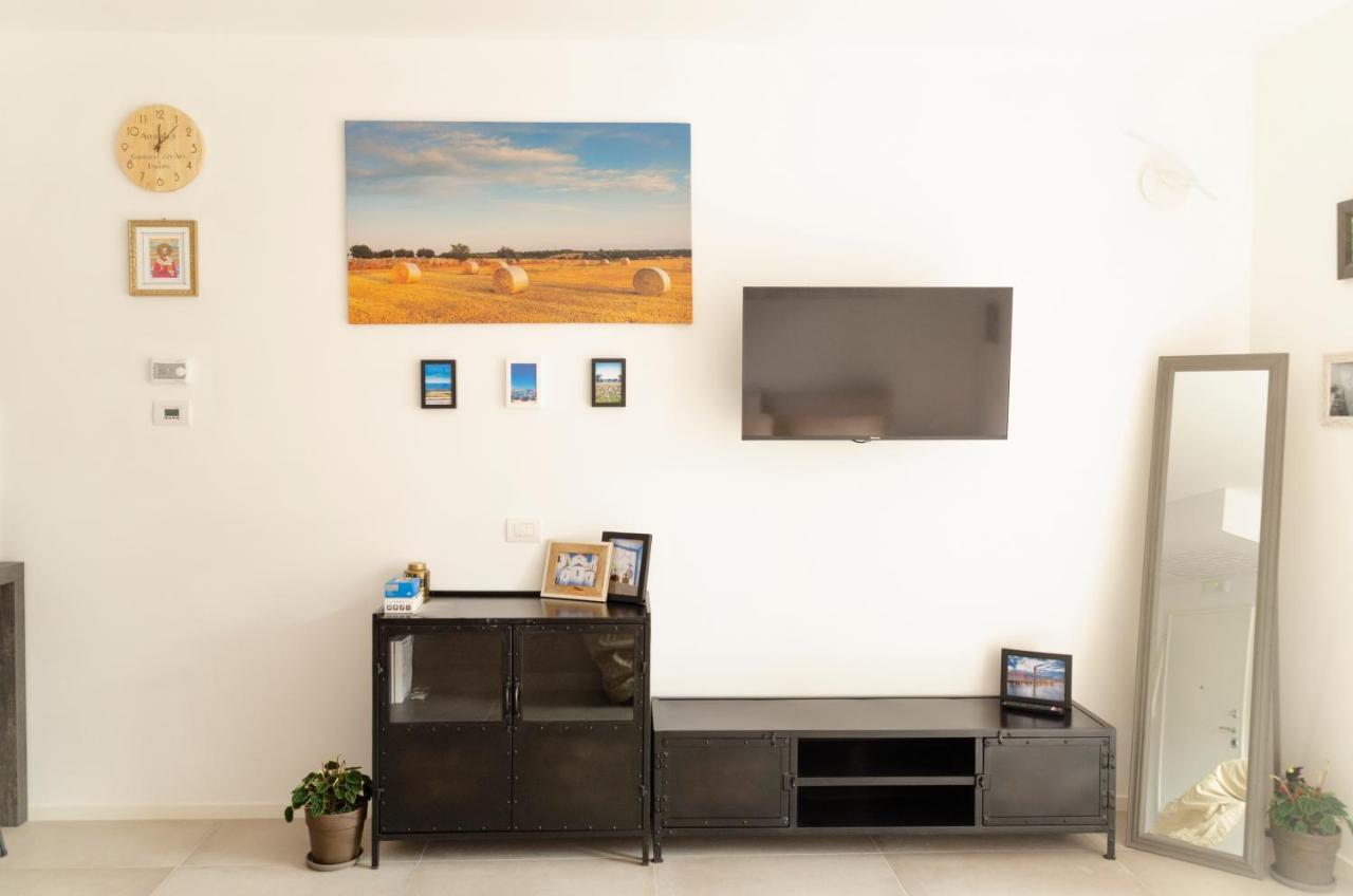 Apulialux Garruba Cozy Apt & Parking Bari Exterior photo